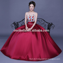 Wein Red Ballkleid Liebsten Perlen Blume Appliqued Quinceanera Kleider Kleider